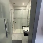招待所 The Urban 4*