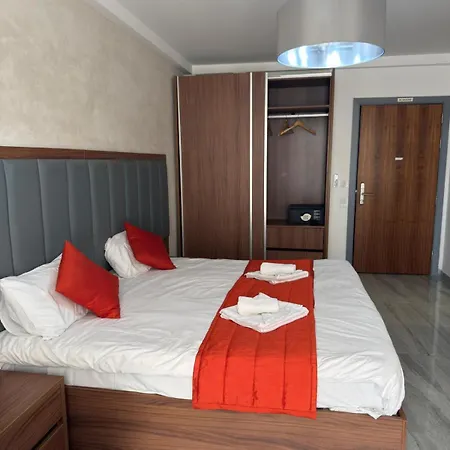 The Urban Pensiune 4*