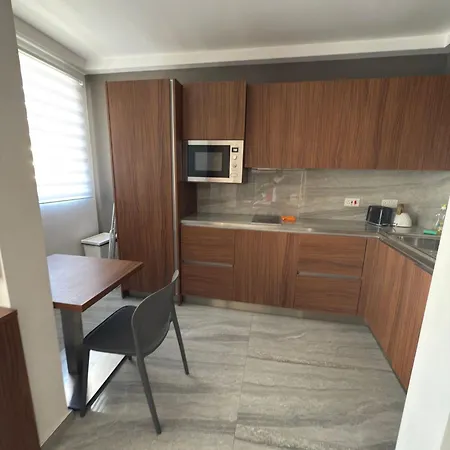Guest house The Urban Gzira