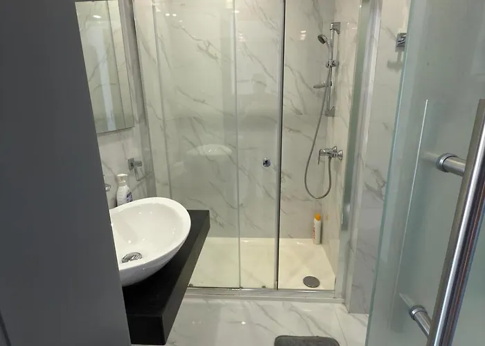 The Urban Vendégház Gżira